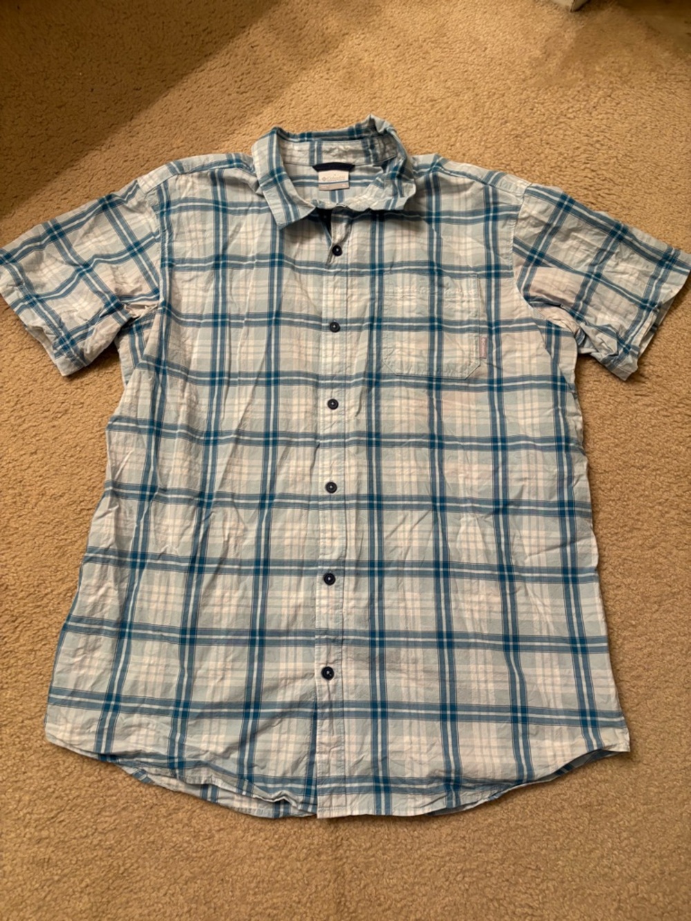 Columbia short-sleeve button down, XL